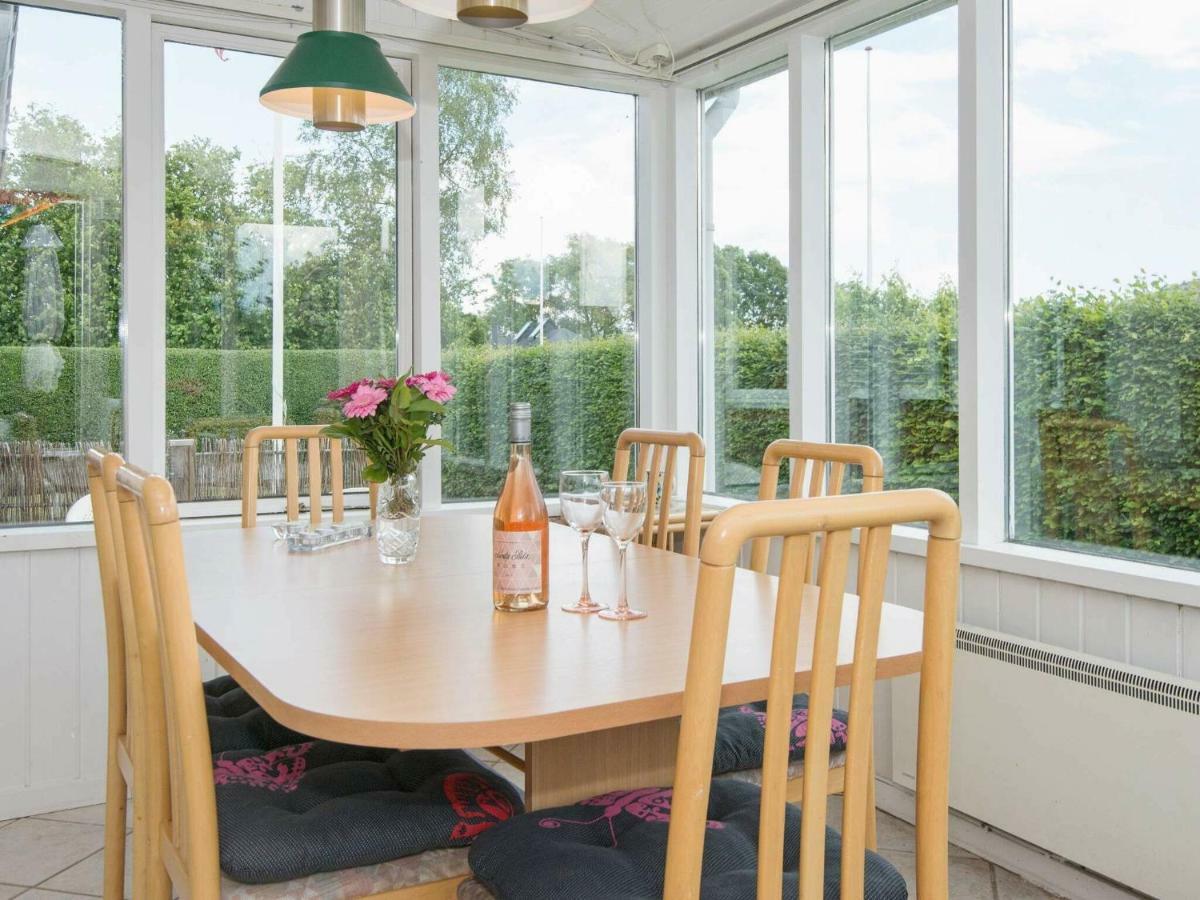 4 Person Holiday Home In Haderslev Eksteriør billede